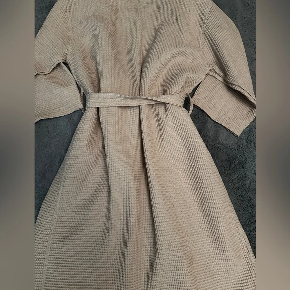 Waffle Knit Robe - Picture 6 of 12